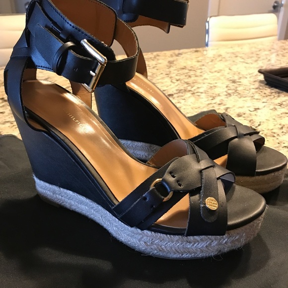 Tommy Hilfiger Wedges - Picture 5 of 6